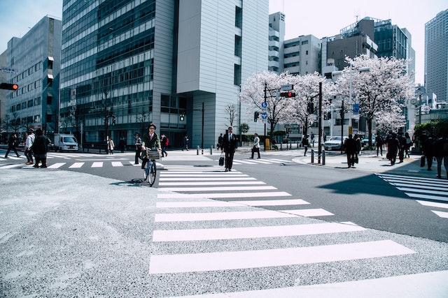 新余为何勤工俭学对在日本的留学生的职业生涯至关重要？